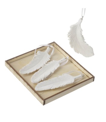 White Hanging Feathers
