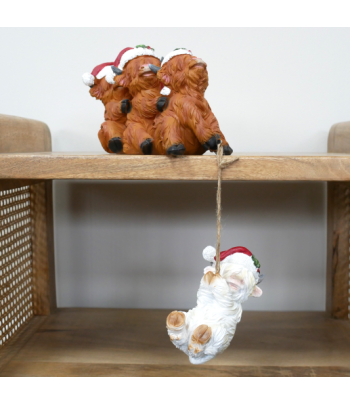 Helpful Christmas Cows
