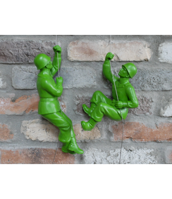 Hanging Toy Soldiers (2...