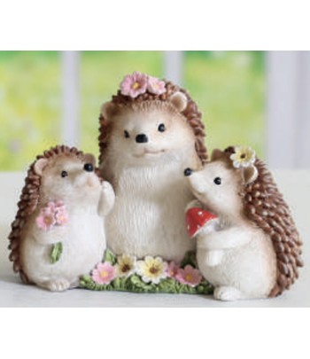 Hedgehog Family 13x10cm